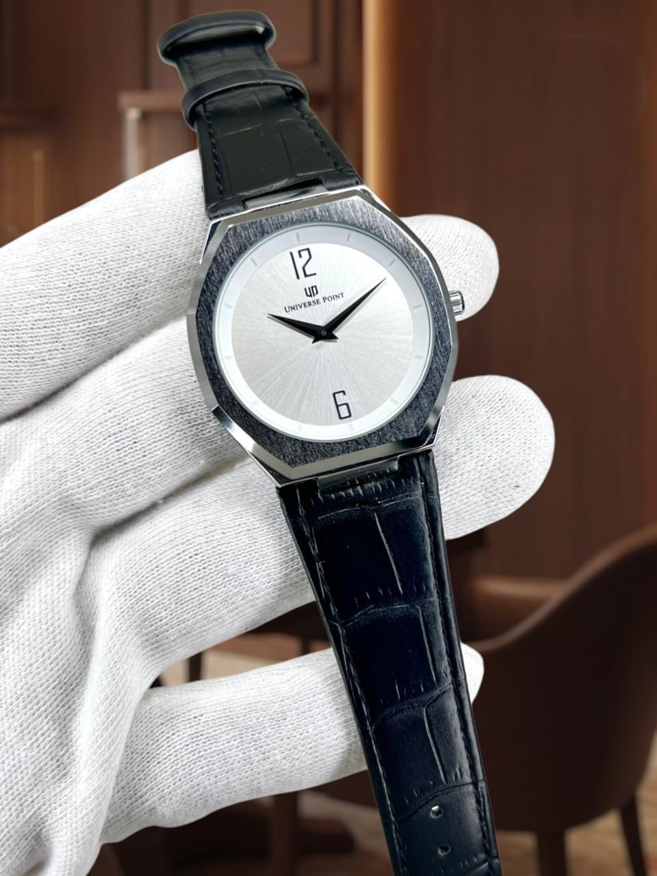 UNIVERSE POINT Luxury Men's Dress Watch | Premium Quartz Fashion Wristwatch