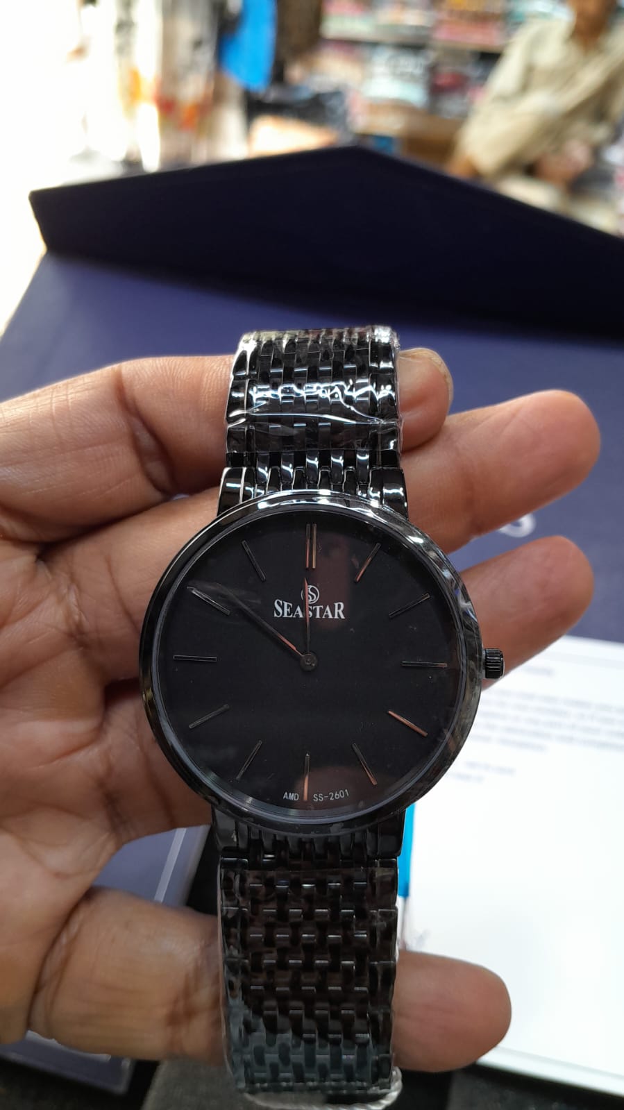 SEASTAR Obsidian Black Minimalist Watch – Phantom Luxury Edition