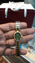 IEKE Small Oval Dial Women's Fashion Watch - Green Textured Face & Gold Honeycomb Bracelet